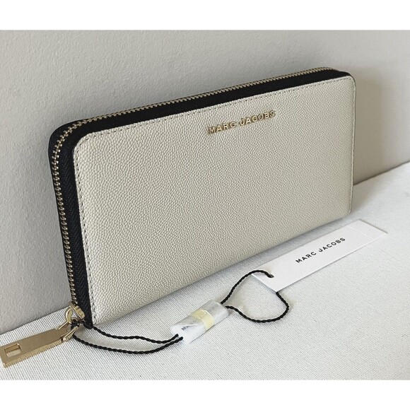 New Marc Jacobs Zip Around Continental Wallet Marshmallow - Picture 2 of 4